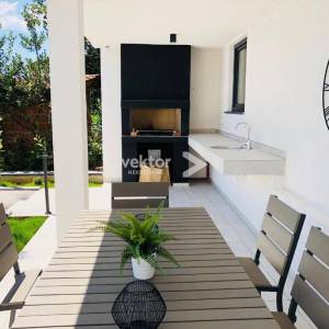 Opatija, moderna vila s grijanim bazenom