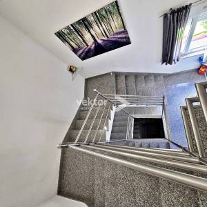 Opatija, okolica, atraktivna kuća s bazenom, idealna za investiciju