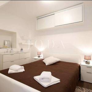 Opatija, okolica, dvoetažni stan s pogledom na more