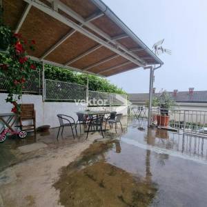 Opatija, stan s velikom terasom i pogledom na more