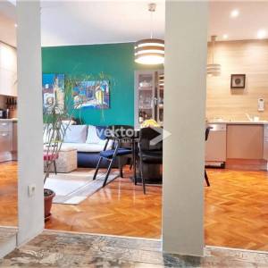 Opatija, uređen 2-soban s dnevnim boravkom i lođom, pogled