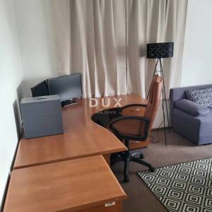 OPATIJA, VOLOSKO - Stan 75m2 odmah do mora, 2S+DB, 1.kat, terasa, parking+okoliš 400m2 za najam