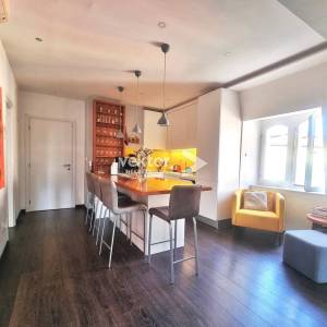 Opatija,stan u strogom centru, 100m od mora, parking