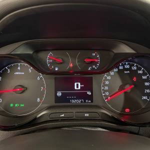 Opel Crossland X 1,2 DESIGN & TECH - 3 godine jamstva