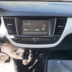 Opel Crossland X DESIGN & TECH 12XHT AT - 3 godine jamstva