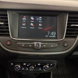 Opel Crossland X F 1.2 XHT - 3 godine jamstva