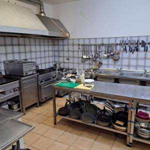 Opremljena Konoba sa terasom te stanom,BRTONIGLA