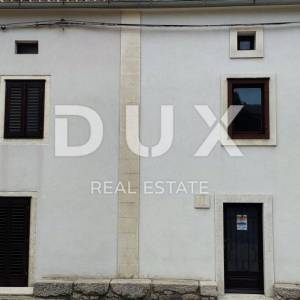 Otok Krk, Omišalj - Renovirana kamena kuća sa 4 etaže