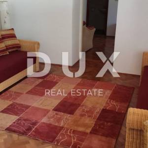 Otok Krk, Omišalj - Renovirana kamena kuća sa 4 etaže