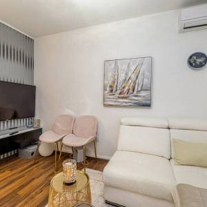 OTOK KRK, ŠILO - Apartman sa zajedničkim bazenom