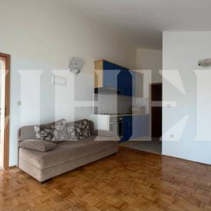 Otok Ugljan, Lukoran, apartman s vrtom, 150 m od mora