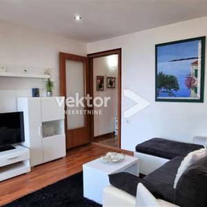 Pećine, 1-soban s dnevnim boravkom, 1. red do mora