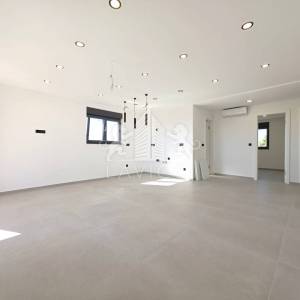 Penthouse apartman s krovnom terasom na Viru | Blizu mora