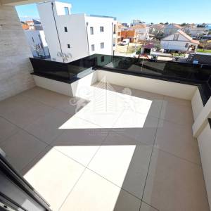 Penthouse apartman s krovnom terasom na Viru | Blizu mora