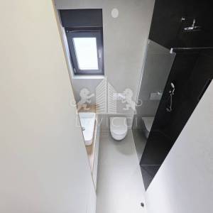 Penthouse apartman s krovnom terasom na Viru | Blizu mora