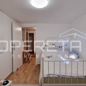 Petrčane, stan (118 m²) s privatnom okućnicom i ostakljenim paviljonom