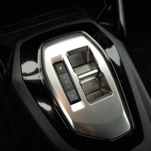 Peugeot 2008 1.2 Puretech AUTOMATIK *LED, NAVIGACIJA*