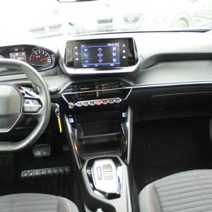 Peugeot 2008 1.2 Puretech AUTOMATIK *LED, NAVIGACIJA*