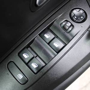 Peugeot 2008 1.2 Puretech AUTOMATIK Allure *LED, NAVIGACIJA, KAMERA*