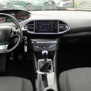 Peugeot 308 SW 1.5 HDi *NAVIGACIJA*