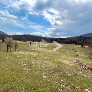Platak, zemljište 6.350m2, sportsko-rekreativna zona
