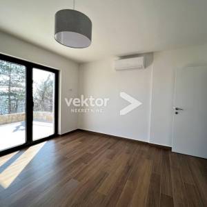 Plomin, okolica, adaptirana kuća s pogledom na more