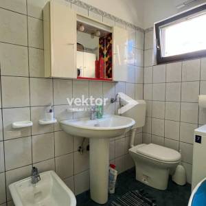 Podmurvice, 2-soban s dnevnim boravkom i okućnicom