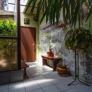 Podmurvice, 3-soban stan s okućnicom