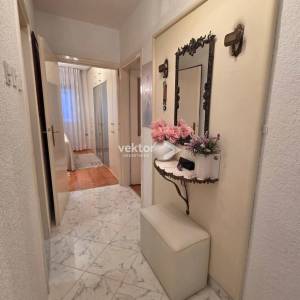 Podmurvice, 53m2, dvosoban stan odličnog rasporeda