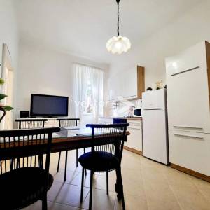 Podmurvice, uredan 2-soban, pogodan za investiciju