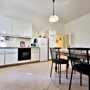 Podmurvice, uredan 2-soban, pogodan za investiciju