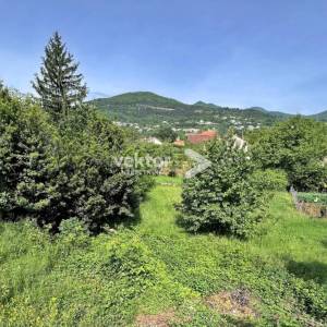 Poljane, građevinsko zemljište za obiteljsku kuću