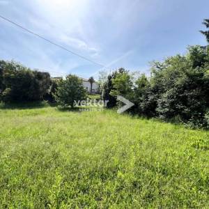 Poljane, građevinsko zemljište 1.385m2