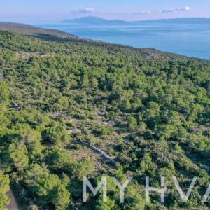 Poljoprivredno zemljište u blizini Humca