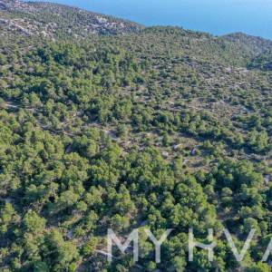 Poljoprivredno zemljište u blizini Humca