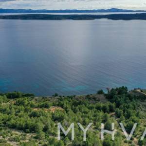 Poljoprivredno zemljište na rubu građevinske zone – Zavala