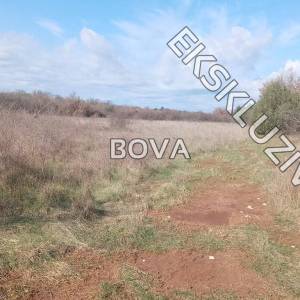 Poljoprivredno zemljište 3544 m2 – Sukošan *Uz glavnu cestu* (ID-2584/E)
