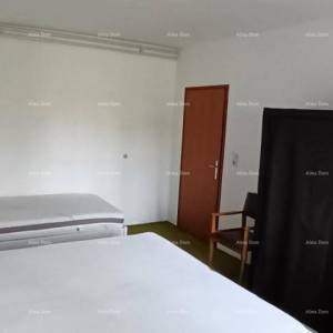 Poreč,  Apartmanska kuća 330m²  s bazenom