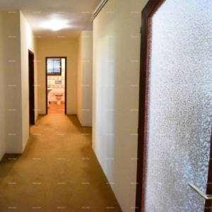 Poreč,  Apartmanska kuća 330m²  s bazenom