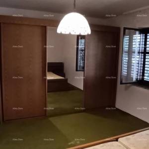 Poreč,  Apartmanska kuća 330m²  s bazenom