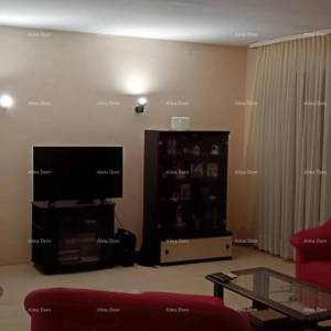 Poreč,  Apartmanska kuća 330m²  s bazenom