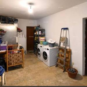 Poreč,  Apartmanska kuća 330m²  s bazenom