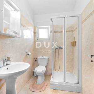 POREČ, FUNTANA - Mediteranski dom s rustikalnim detaljima, 238m2