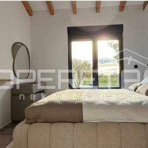 
Poreč okolica – građevinsko zemljište s projektom i infrastrukturom
