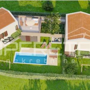 
Poreč okolica – građevinsko zemljište s projektom i infrastrukturom
