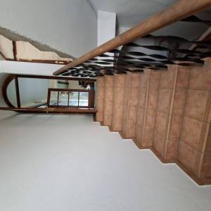 POSL. PRILIKA: POSLOVNA ZGRADA UGOSTITELJSKE NAMJENE-RESTORAN U TUŠILOVIĆU + sobe za iznajmljivanje