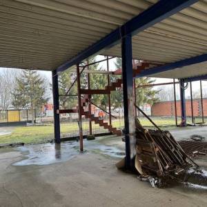 Poslovno-skladišna zgrada, površine 962m2, PRILIKA!