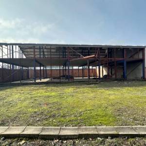 Poslovno-skladišna zgrada, površine 962m2, PRILIKA!