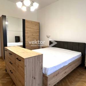 Potok, adaptiran četverosoban stan s garažom