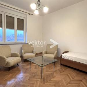 Potok, adaptiran četverosoban stan s garažom